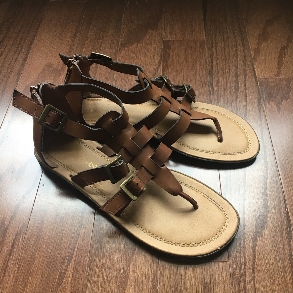 Summer sandals